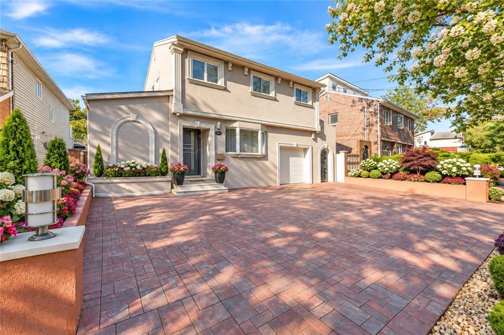 298 Whitman Drive, Brooklyn, New York, 11234 image 18