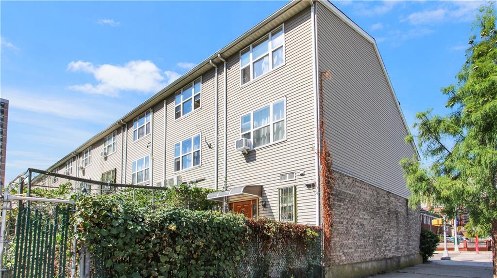 3302 Mermaid Avenue Image 4