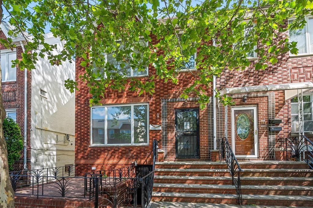 81 Bay 7th Street, Brooklyn, New York, 11228