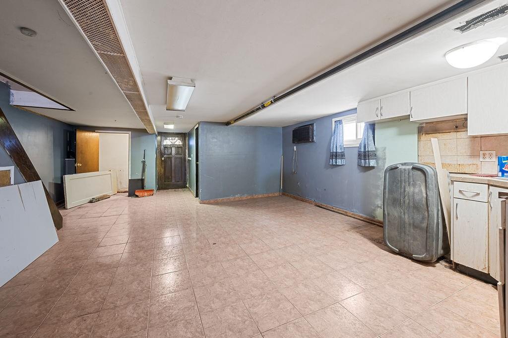81 Bay 7th Street, Brooklyn, New York, 11228 image 24