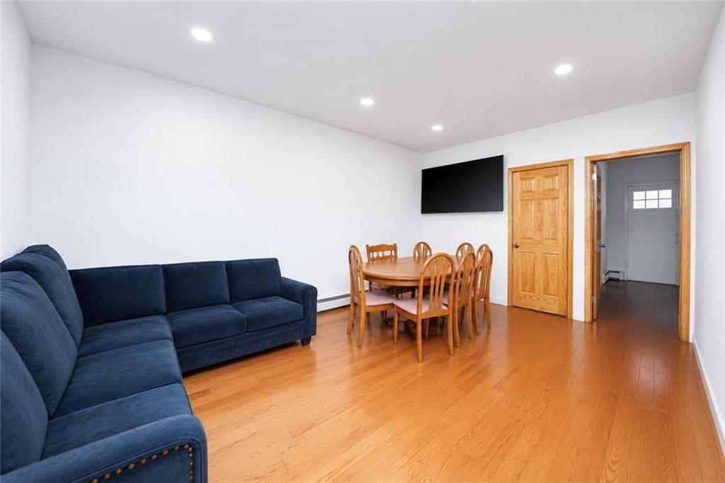133 Gelston Avenue Image 3