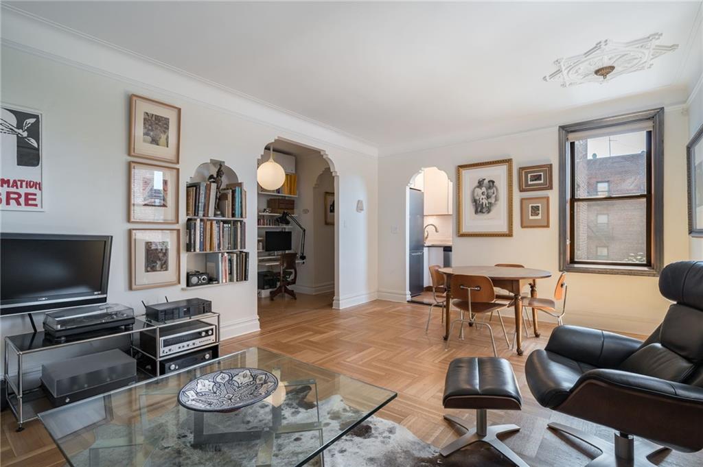 1710 Avenue H C5 Image 2