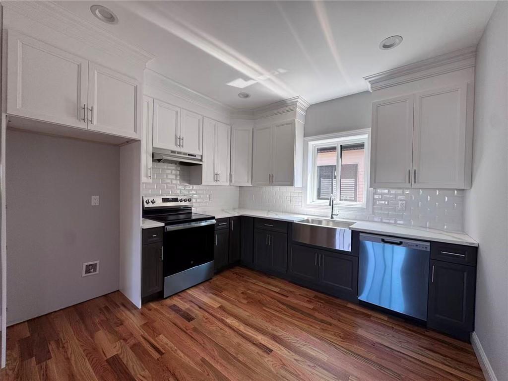 260 Armstrong Avenue Image 4