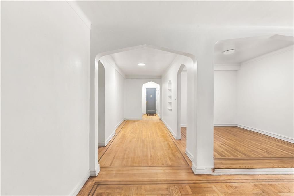 125 Hawthorne Street 2K Image 4