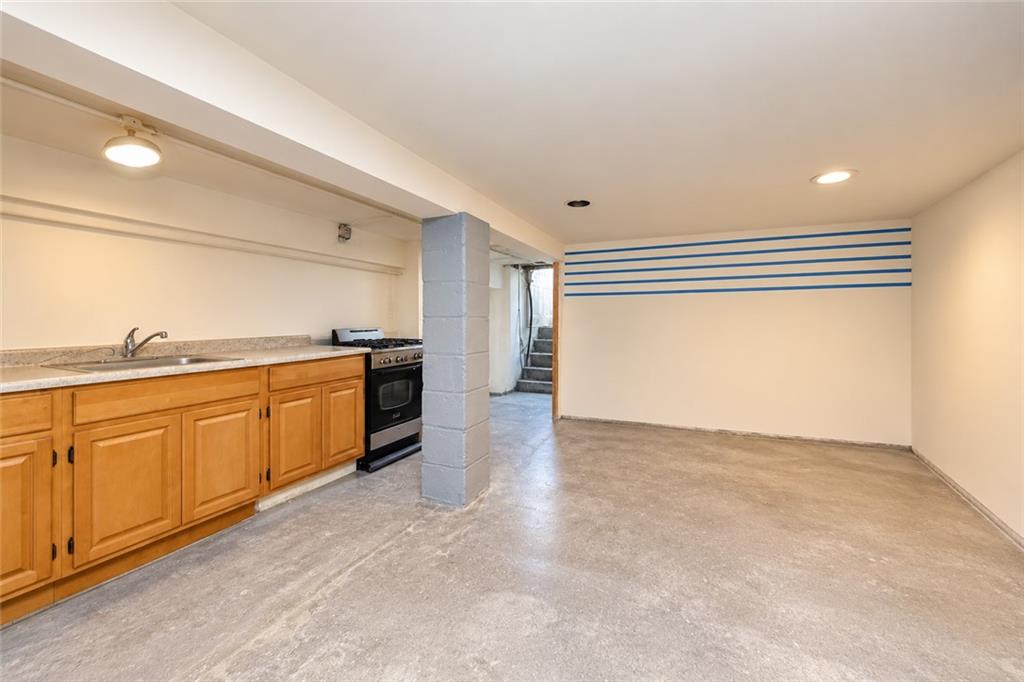 77 Simonson Avenue, Staten  Island, New York, 10303 image 14