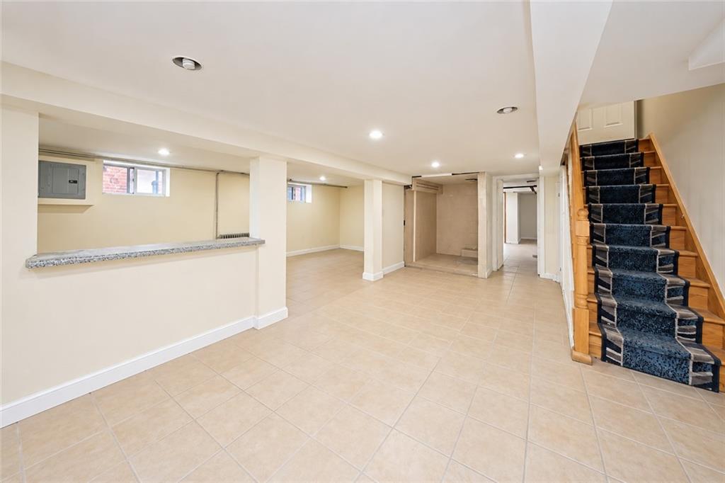 164 Brighton Avenue, Staten  Island, New York, 10301 image 24