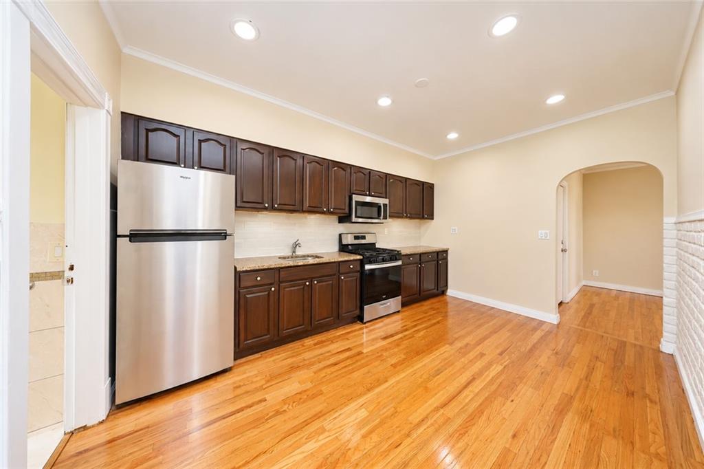 164 Brighton Avenue Image 5