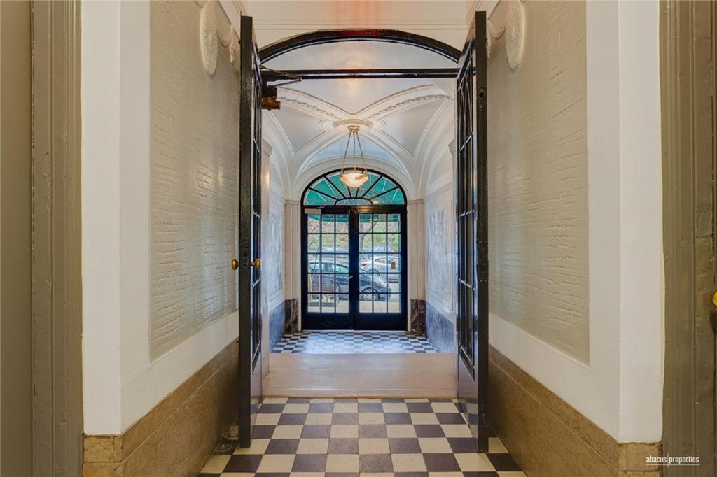 77 Eastern Parkway 2D, Brooklyn, New York, 11238 image 12