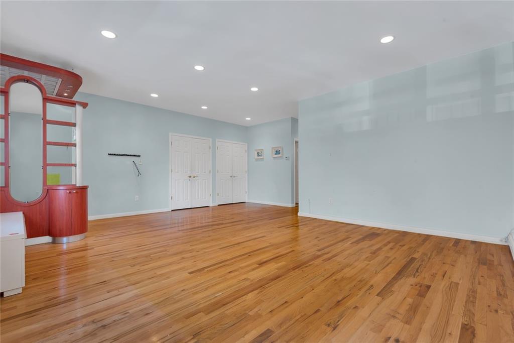 1858 83rd Street 2A Image 4