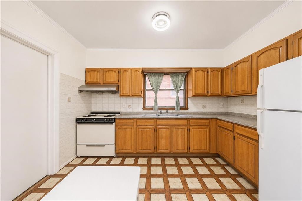 1334 E 15 Street, Brooklyn, New York, 11230 image 11