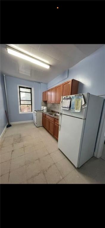 1499 East 10th Street Image 3