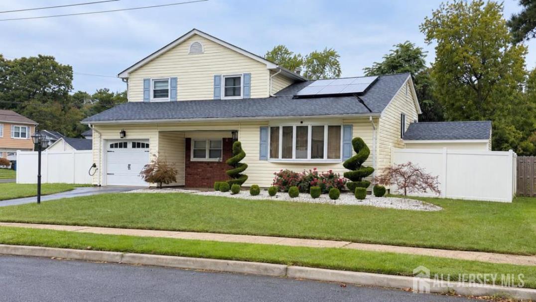 2 Elaine Court, Old Bridge, NJ, 08857