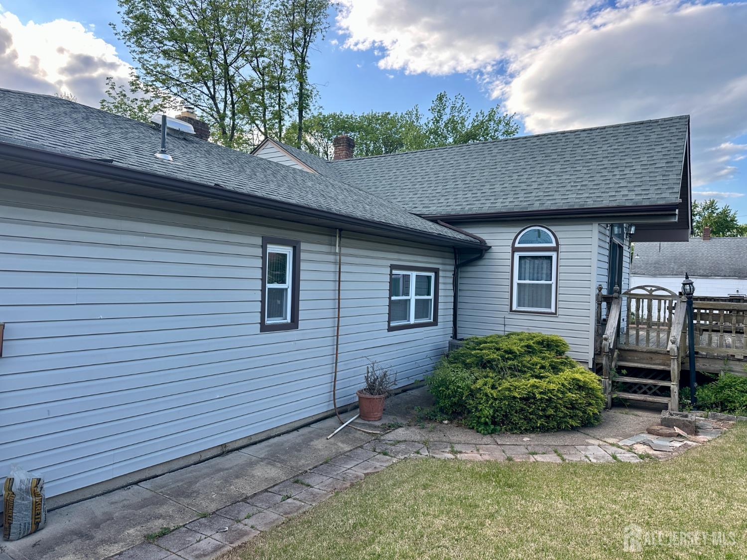 11 Demarest Place Image 5