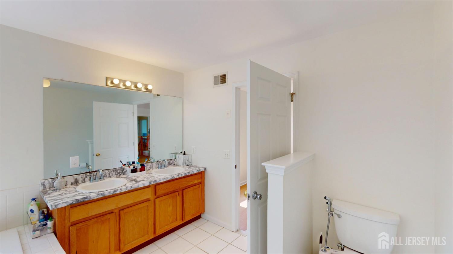 47 Avenue G Avenue, Monroe, NJ, 08831 image 39