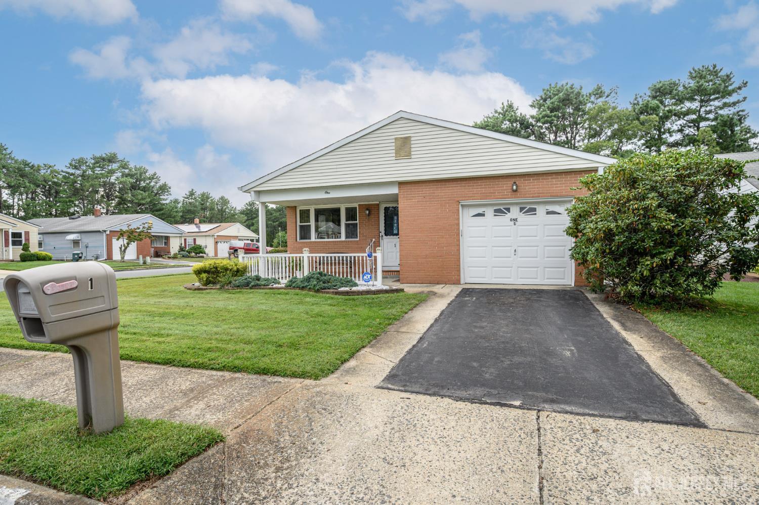 1 Selkirk Avenue, Toms River, NJ, 08757 image 25