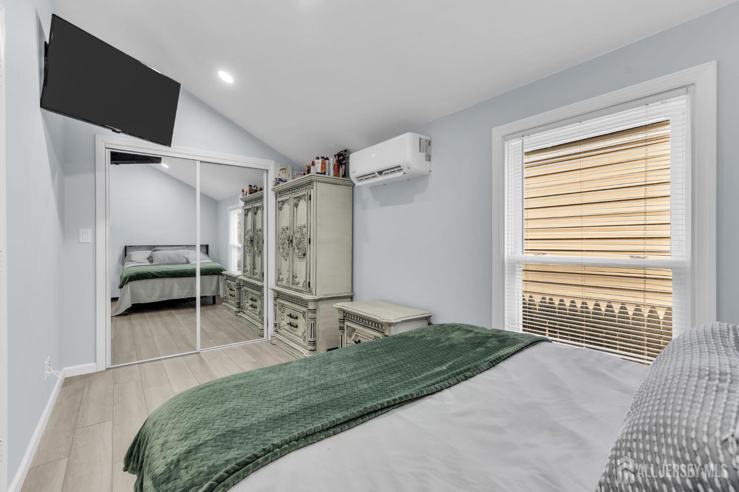 337 Shoreland Circle, Old Bridge, NJ, 08879 image 17