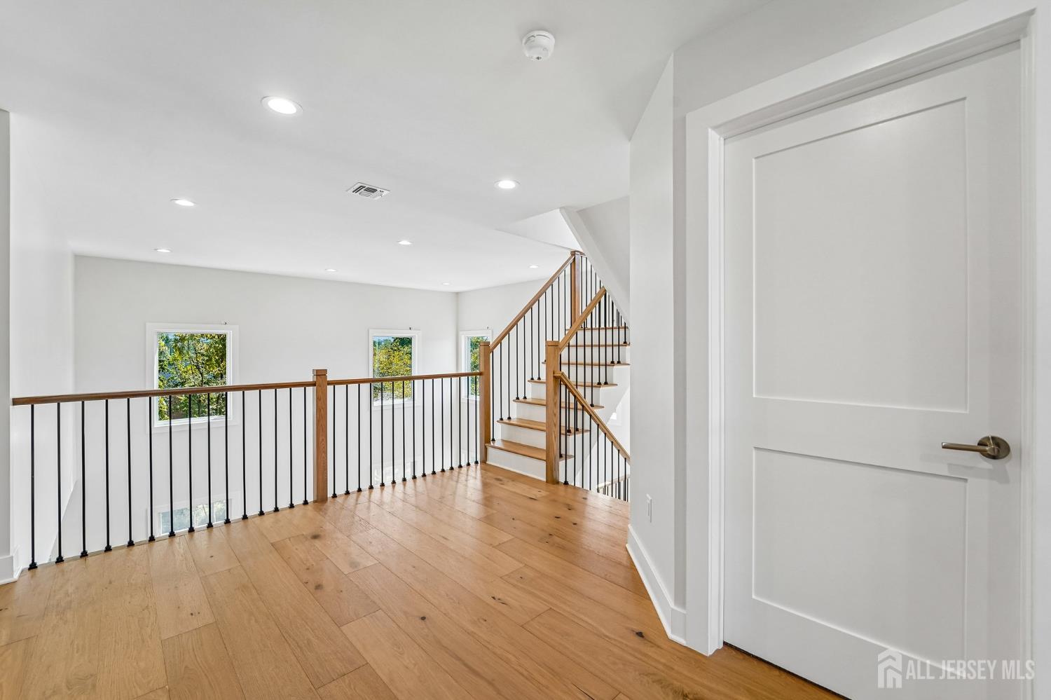 11 Scarlet Drive, Piscataway, NJ, 08854 image 29