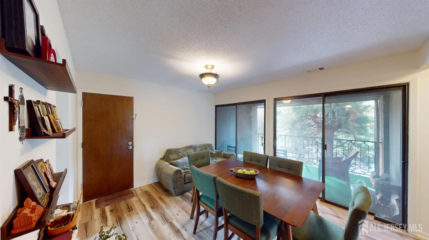 280 Willowbrook Drive, North Brunswick, NJ, 08902 image 14