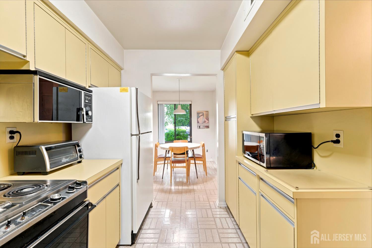16 Irongate, Metuchen, NJ, 08840 image 13