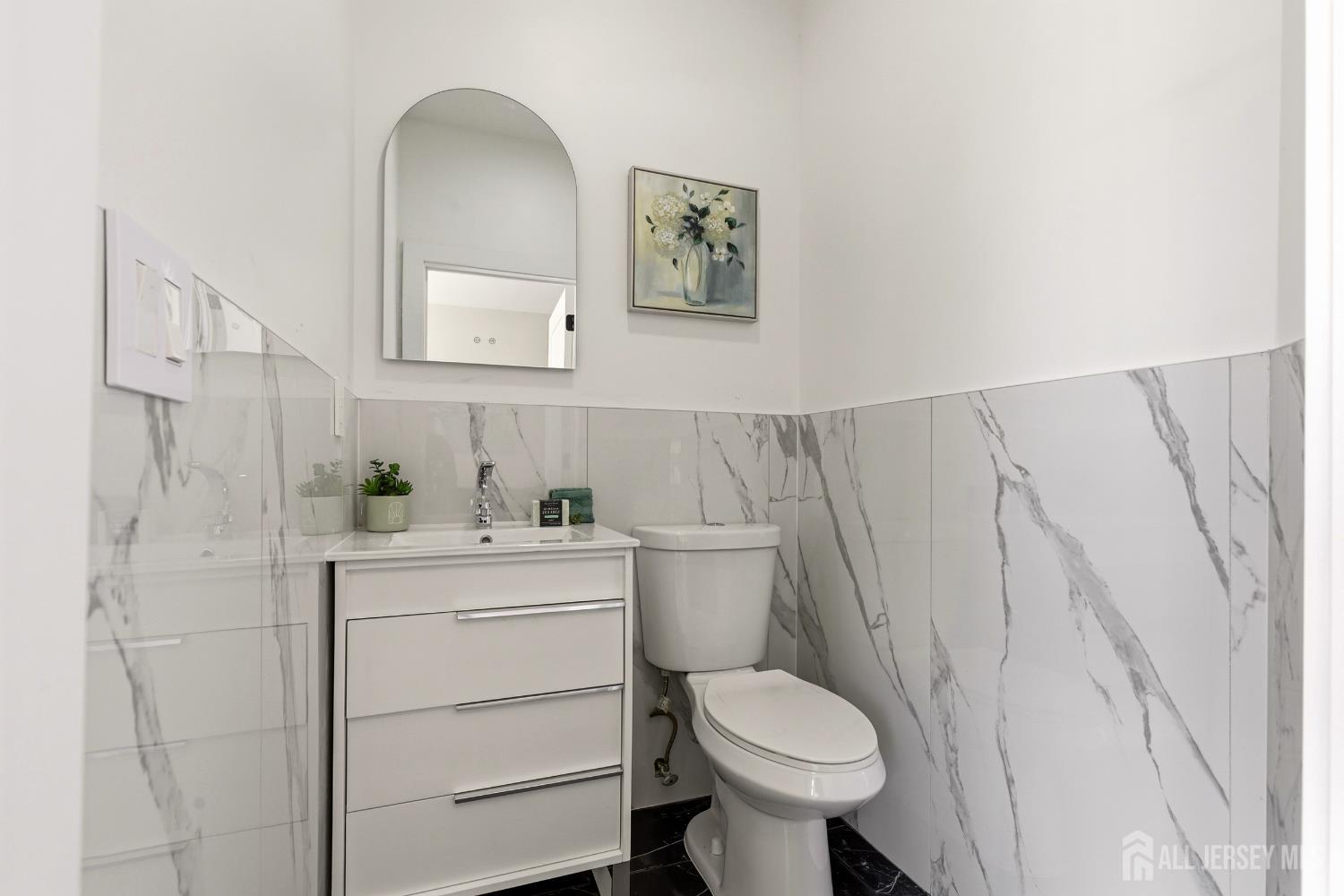 8 Somerset Street, Carteret, NJ, 07008 image 15
