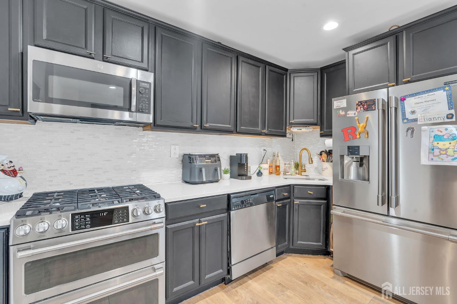 282 Alpine Street, Perth Amboy, NJ, 08861 image 18