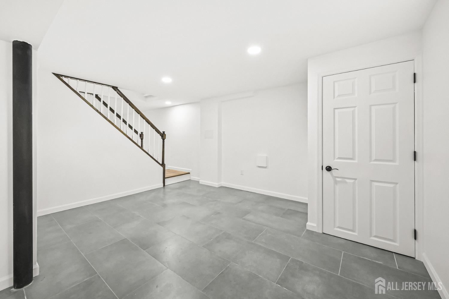 111 Bentley Avenue, Old Bridge, NJ, 08857 image 32