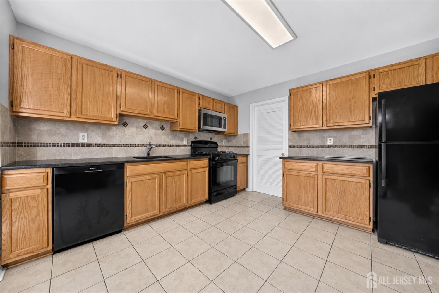 216 Copeley Way, North Brunswick, NJ, 08902 image 7