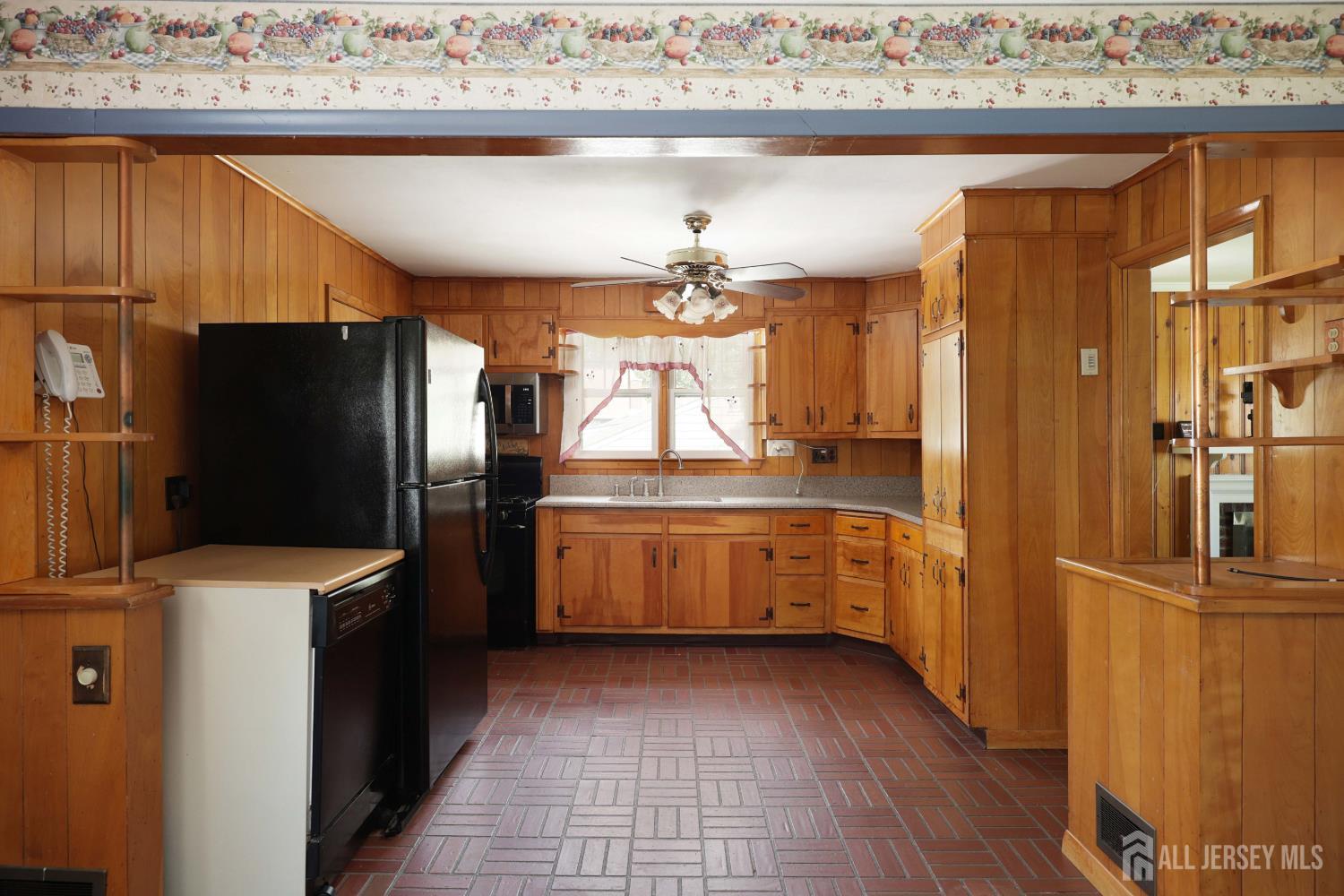 414 S Madison Avenue, Dunellen, NJ, 08812 image 10