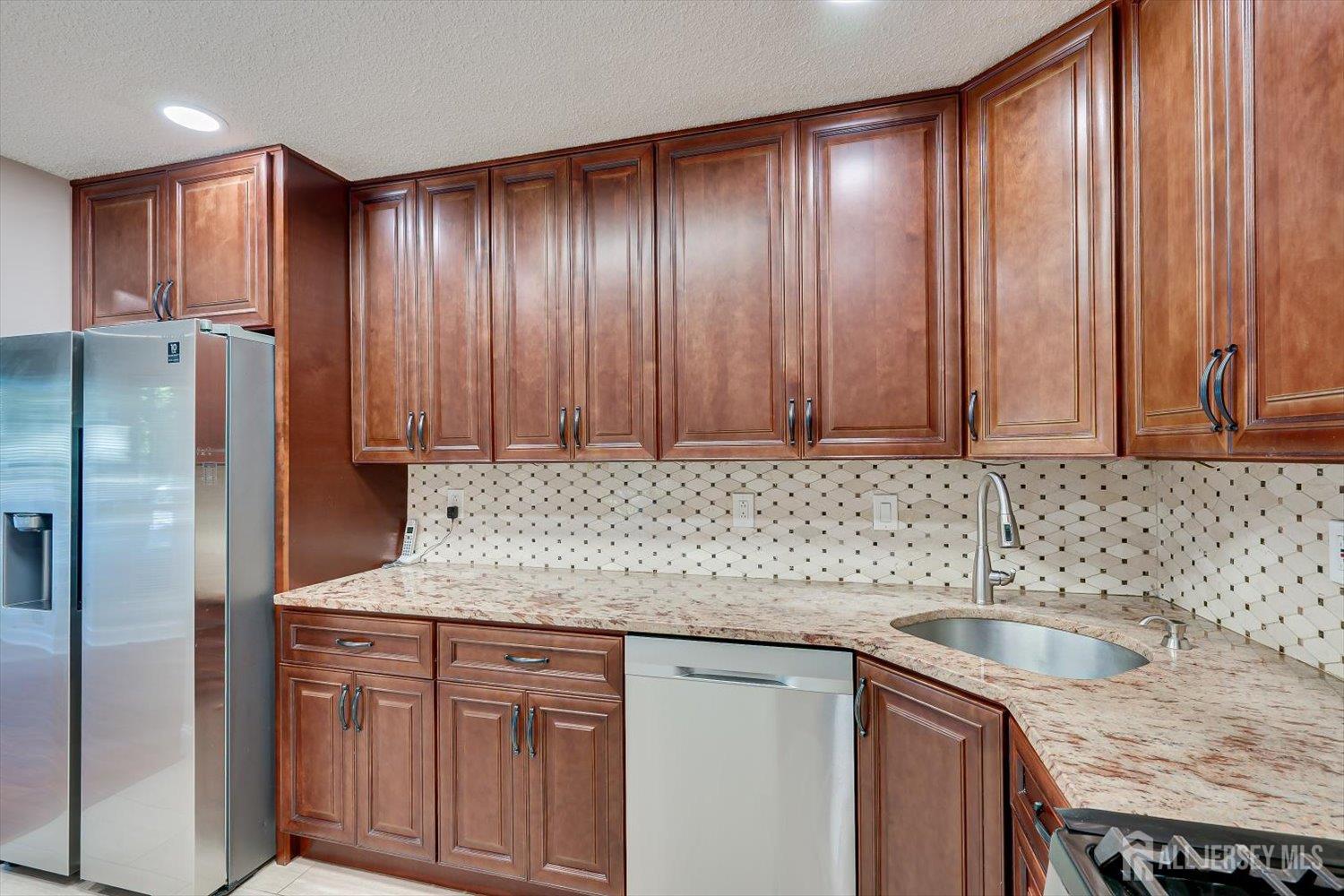 73 Goodwin Drive Image 2