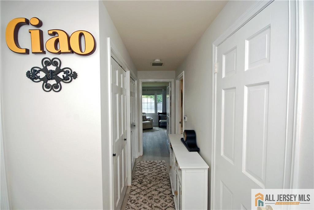 68 Gloucester Way N, Monroe, NJ, 08831 image 16