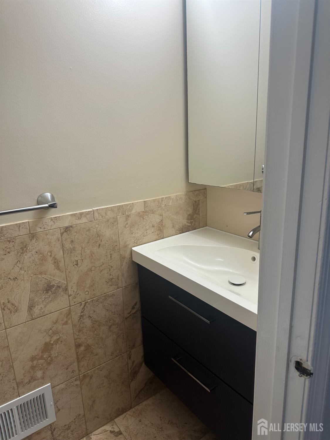 73 Goodwin Drive, North Brunswick, NJ, 08902 image 11