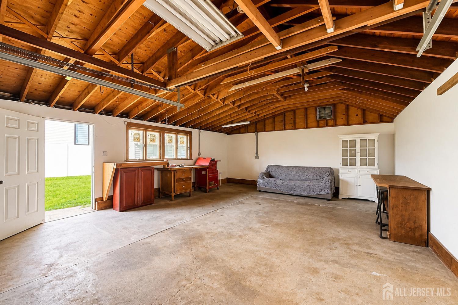 193 Old Road, Sewaren, NJ, 07077 image 37