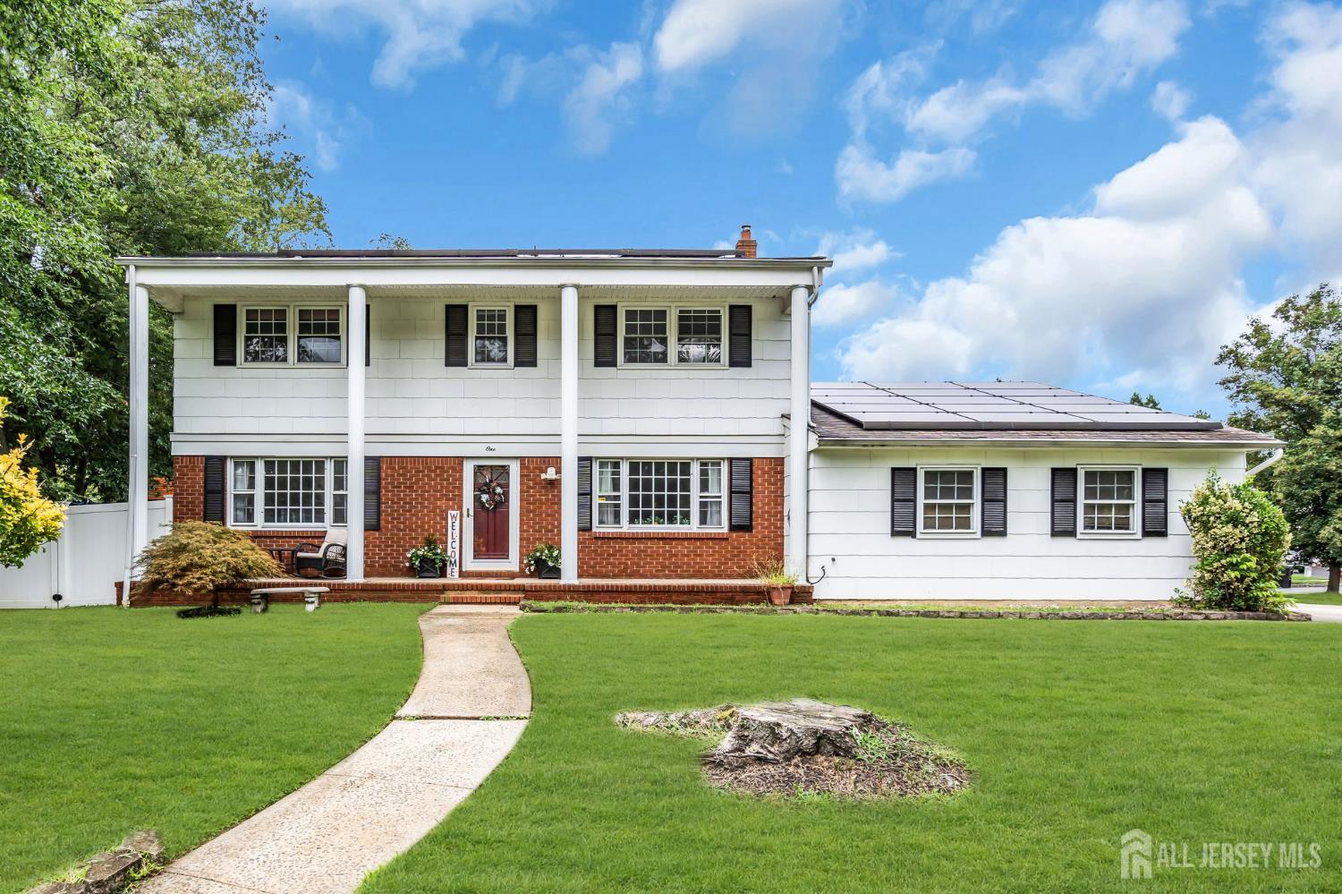 1 Macintosh Court, East Brunswick, NJ, 08816