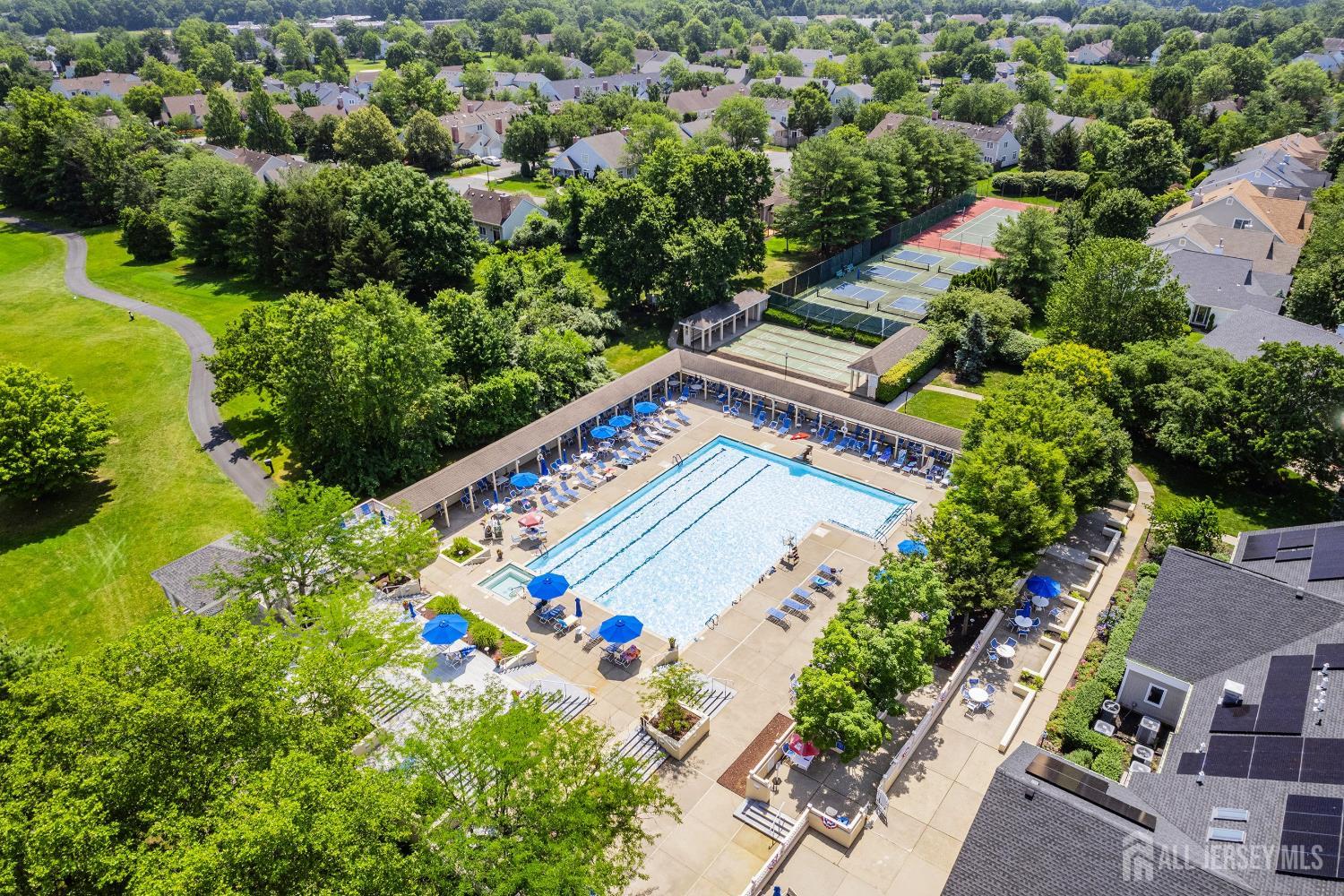 28 Sherwood Drive, Monroe, NJ, 08831 image 32