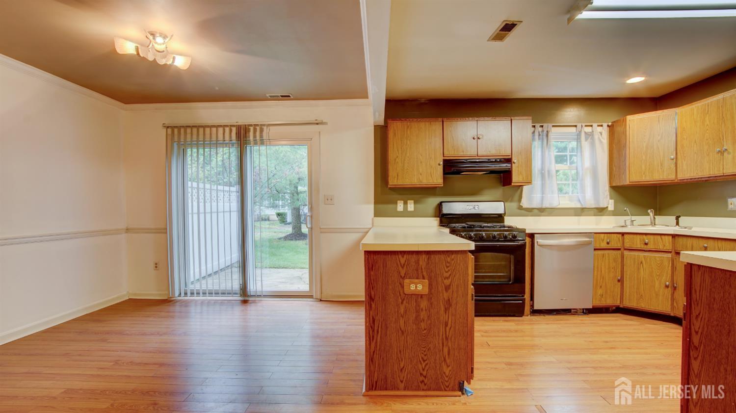 8 Forden Court, Sayreville, NJ, 08872 image 12