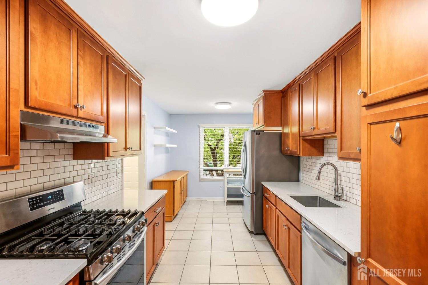 118 Kingsland Circle, South Brunswick, NJ, 08852 image 9