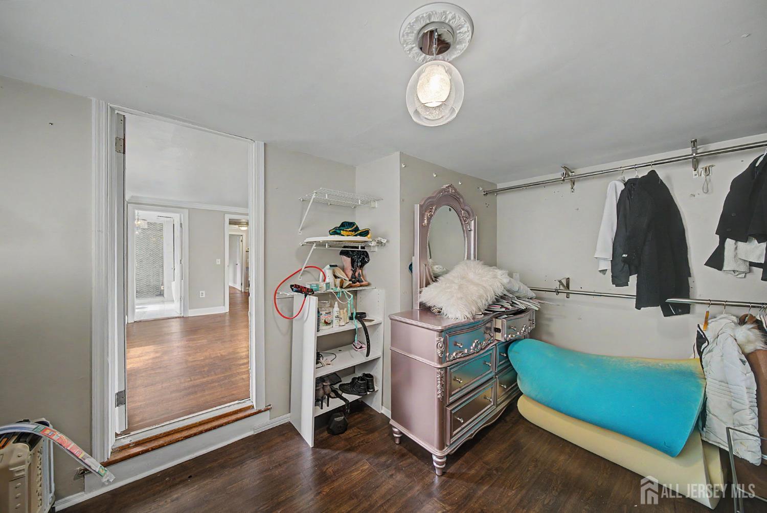 396 New Dover Road, Colonia, NJ, 07067 image 22
