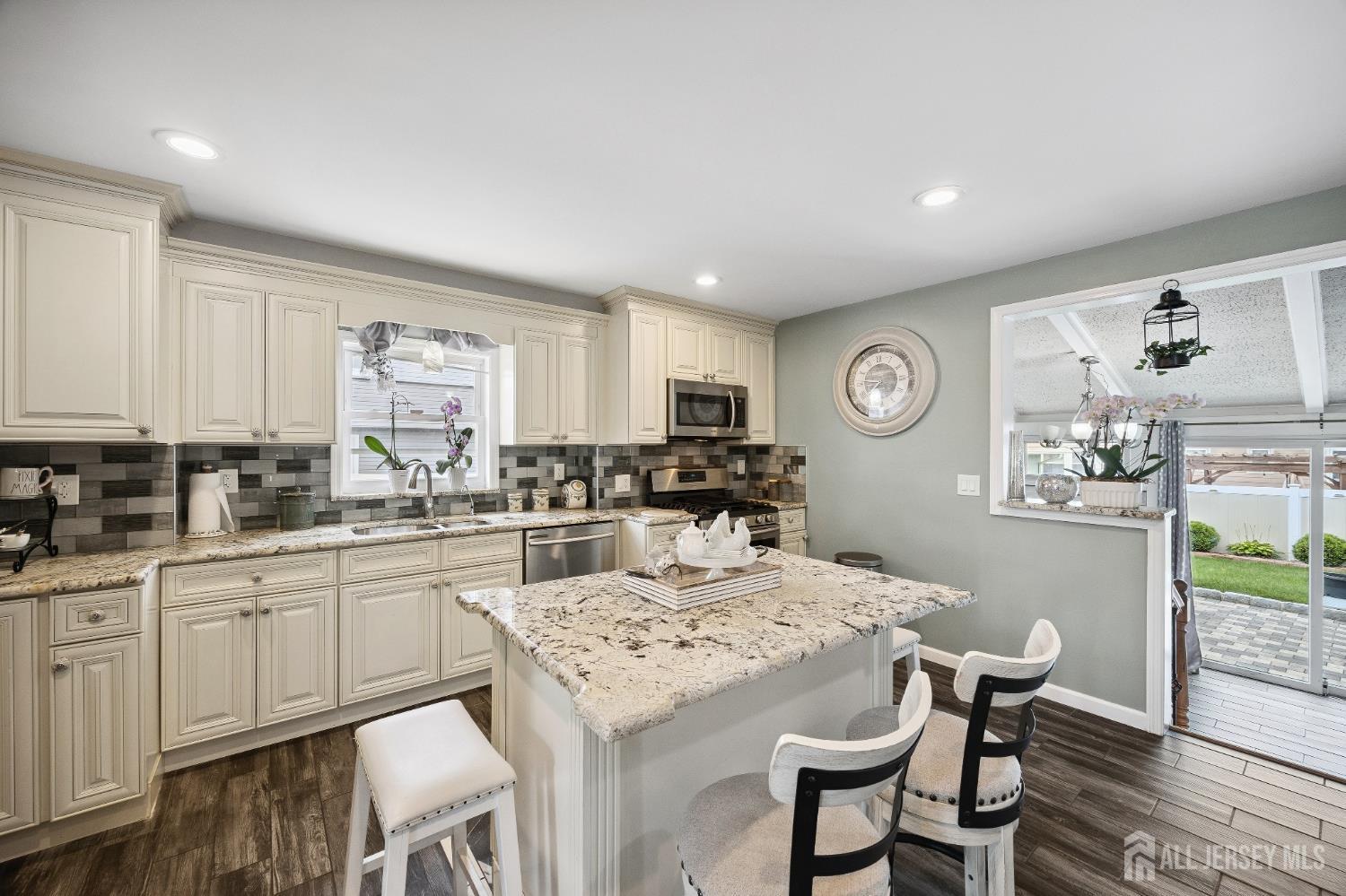 147 James Street, Hopelawn, NJ, 08861 image 12