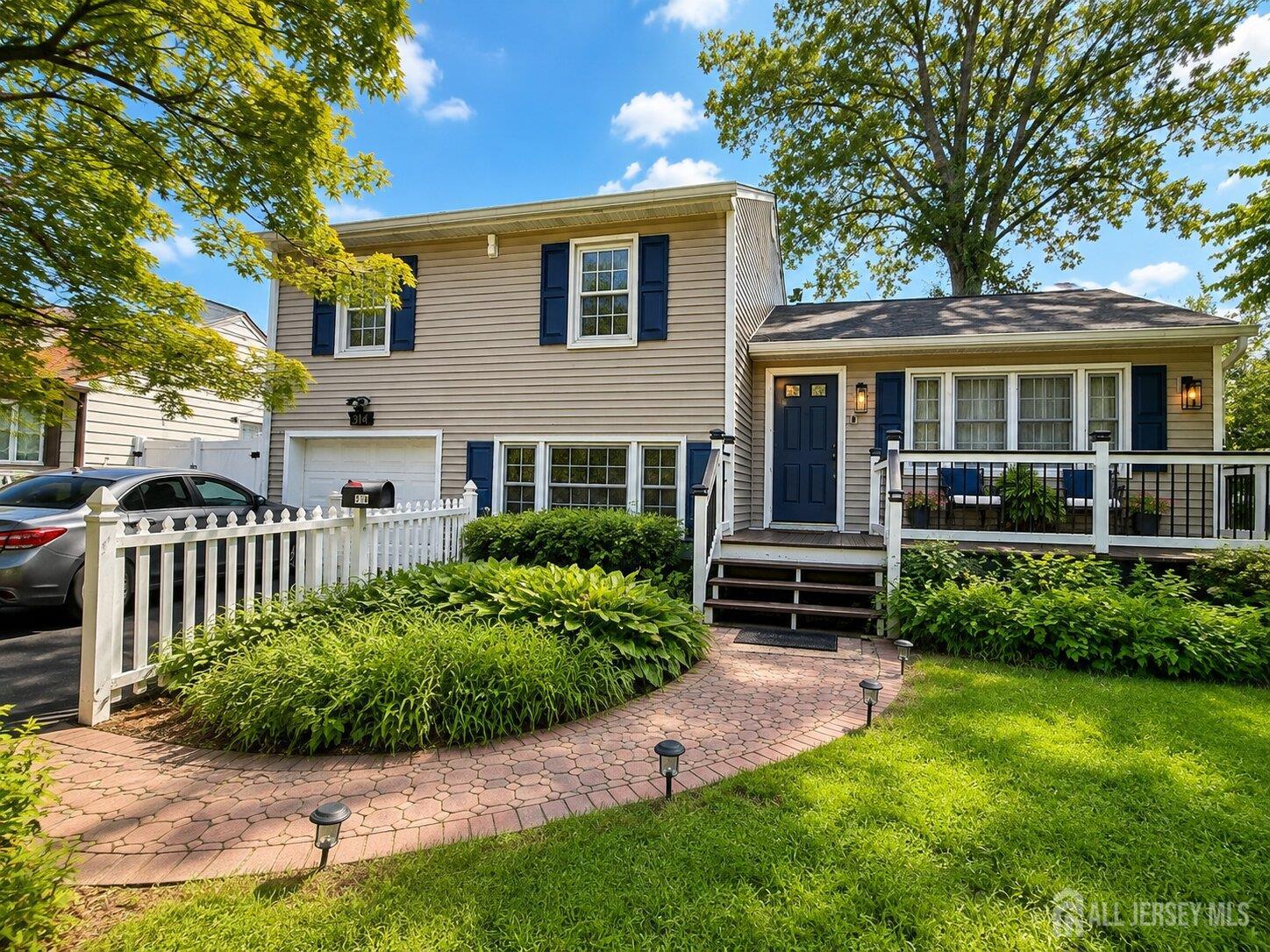 314 n michigan Avenue, Kenilworth, NJ, 07033