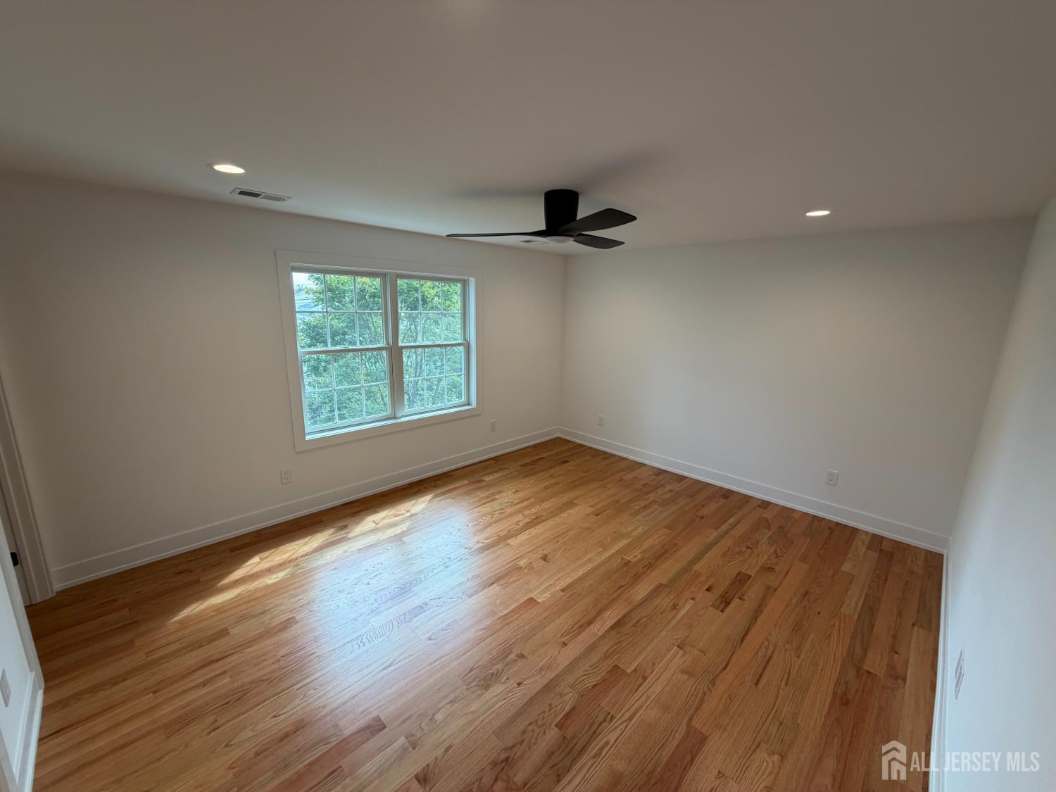 61 Vera Street, Piscataway, NJ, 08854 image 29
