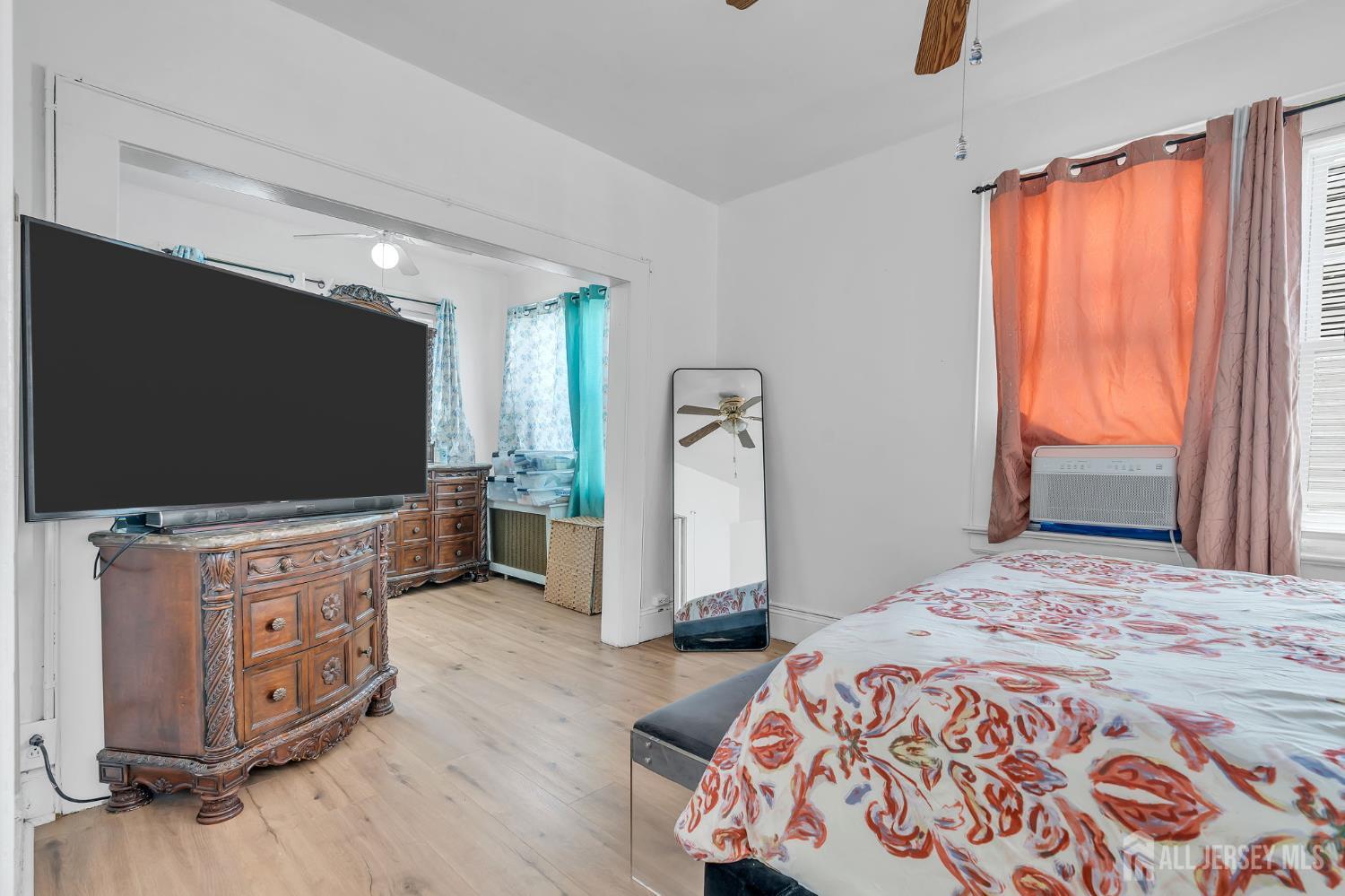 282 Alpine Street, Perth Amboy, NJ, 08861 image 24