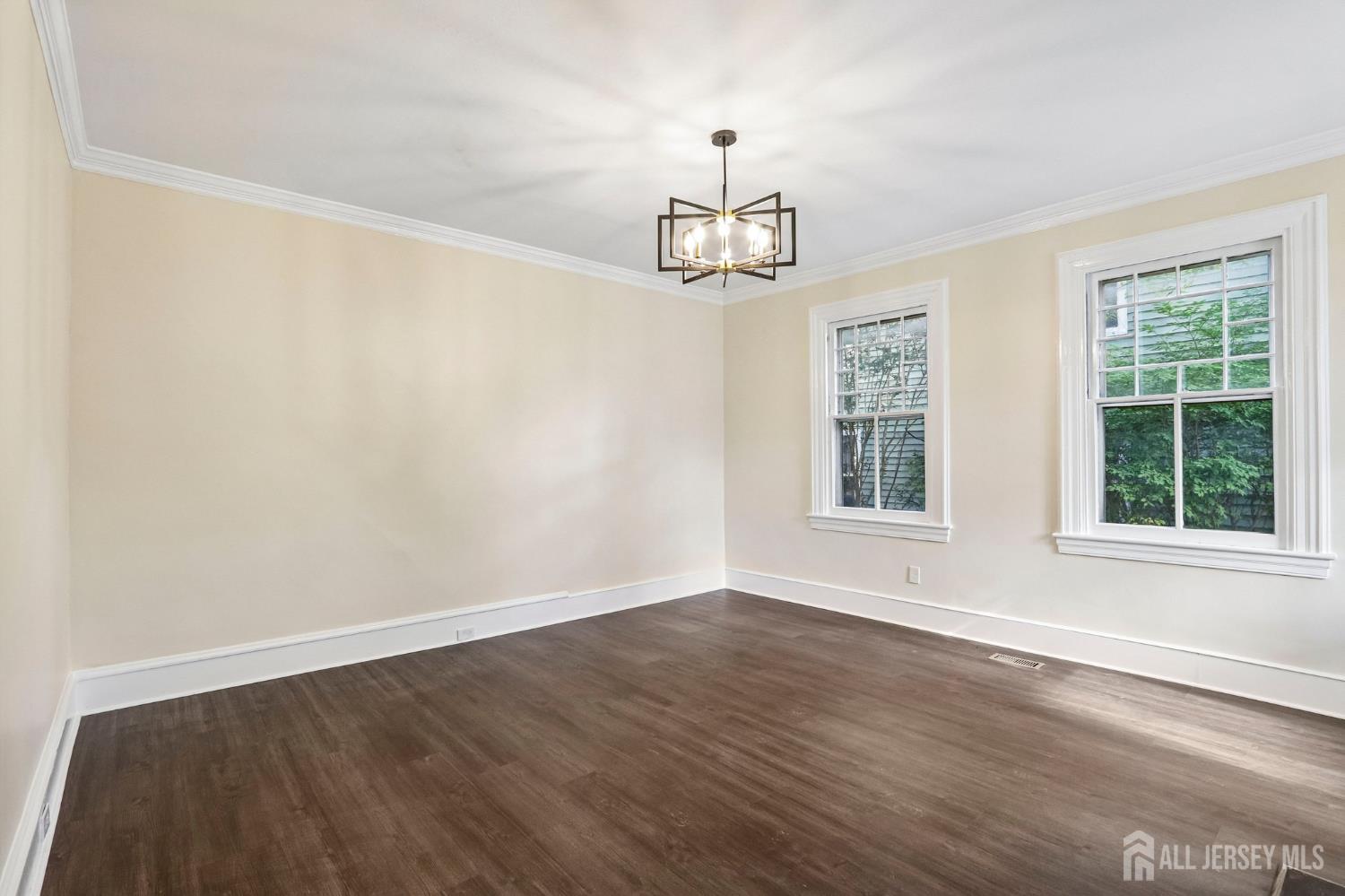 53 S Woodland Avenue, Woodbury Heights, NJ, 08096 image 38