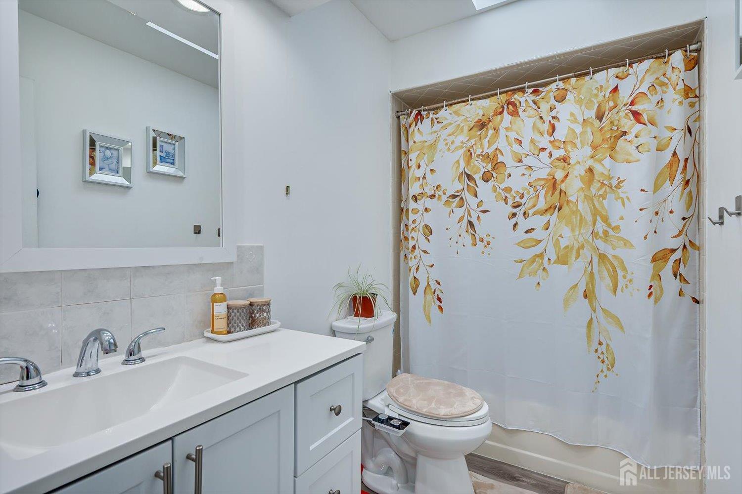 1602 Deerfield Drive, Edison, NJ, 08820 image 23