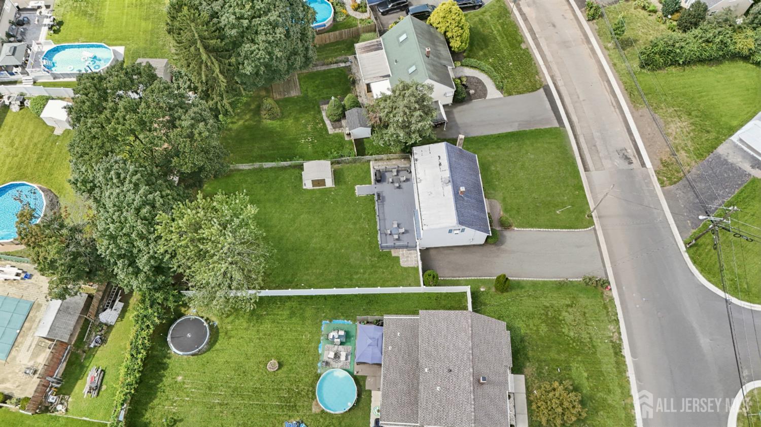 63 Tunison Road, New Brunswick, NJ, 08901 image 31