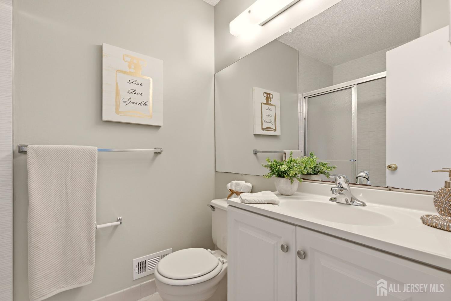 360 Bromley Place, East Brunswick, NJ, 08816 image 28