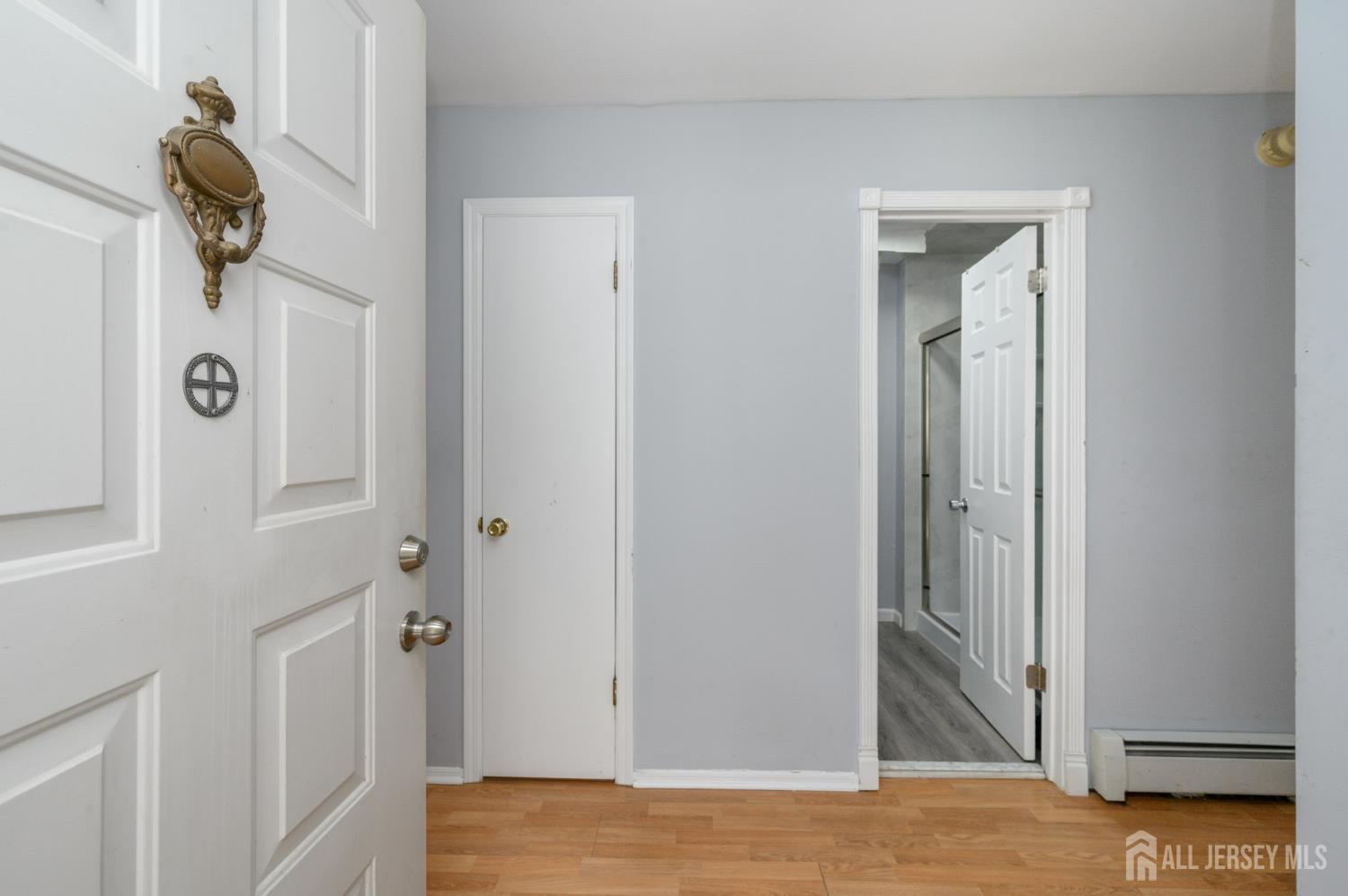 8 Lumsden Court Image 2