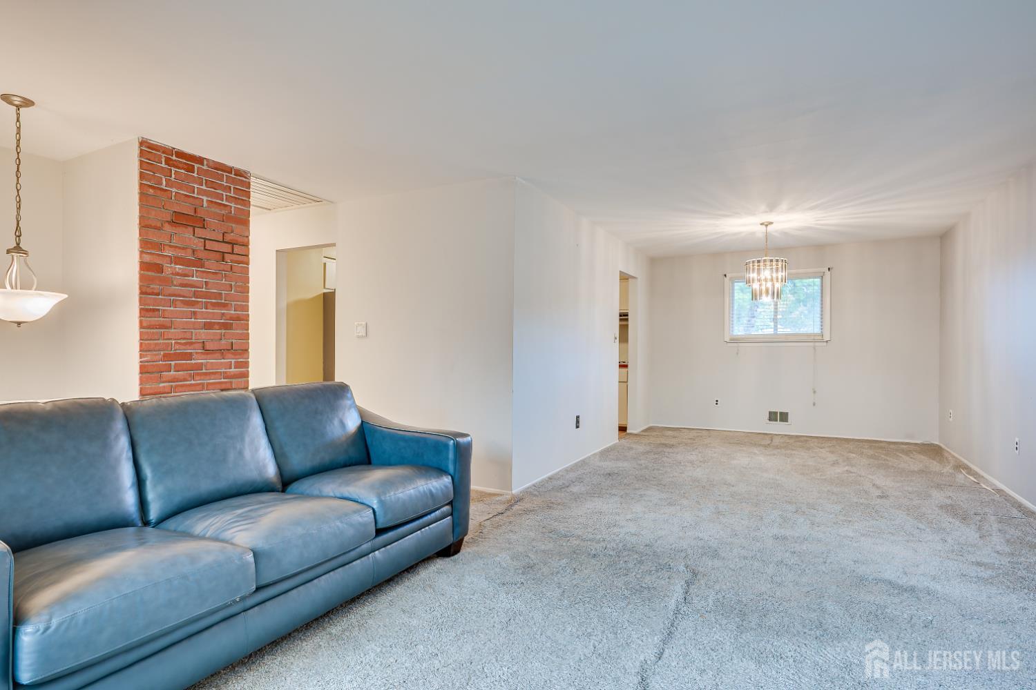 437 Evona Avenue Image 4