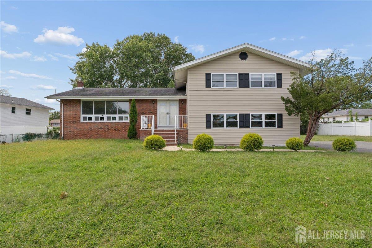 56 gramercy Drive, Piscataway, NJ, 08854