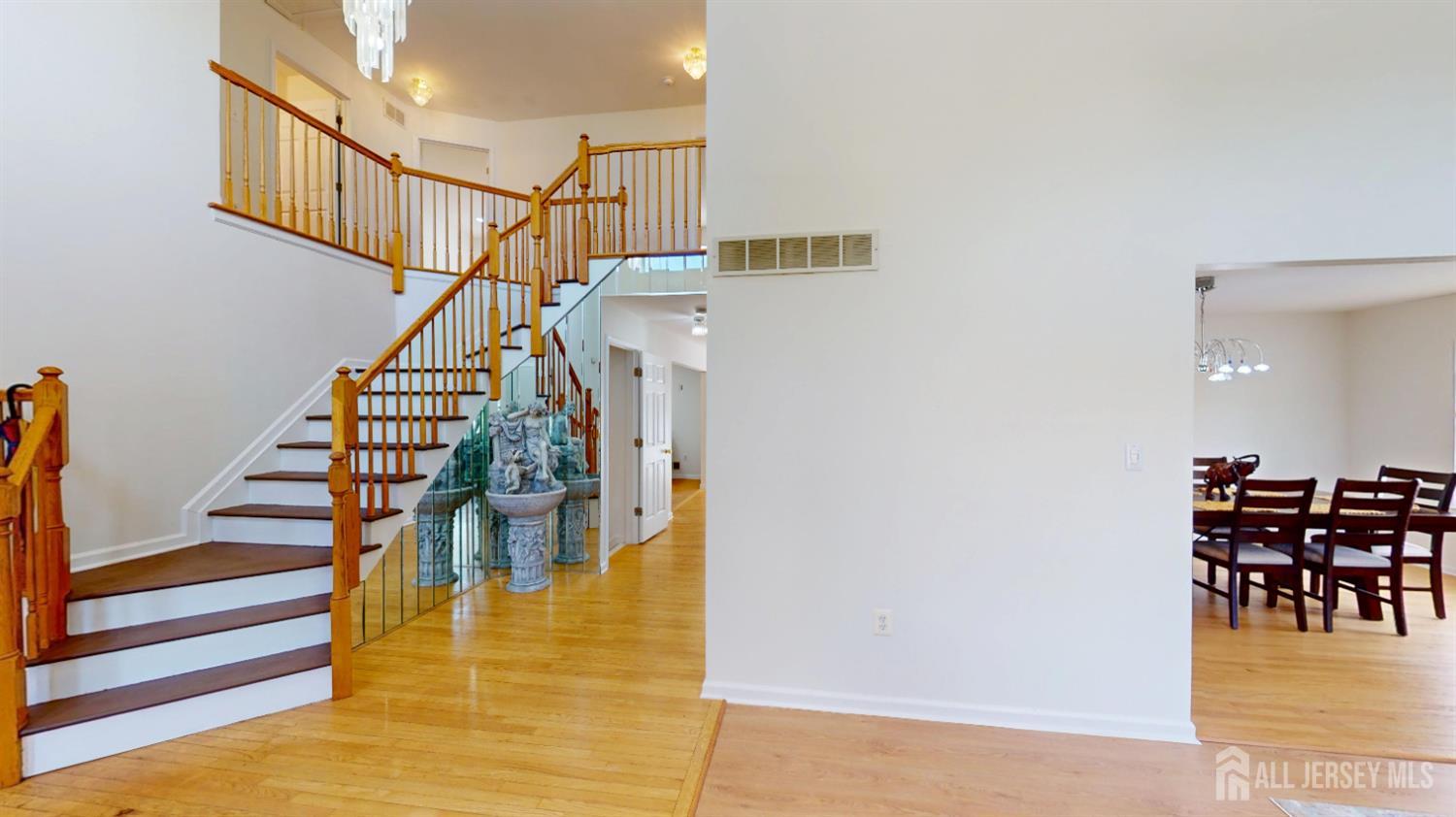 47 Avenue G Avenue Image 3