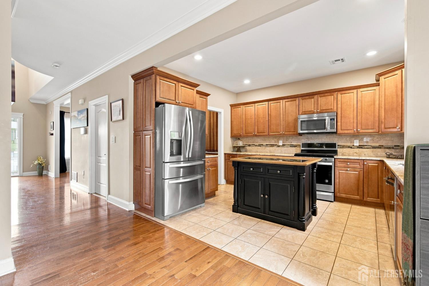 18 Kendall Road, East Brunswick, NJ, 08816 image 8
